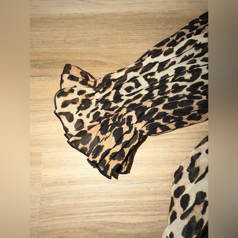 Ganni Leopard Pleated Georgette Dress - Picture 11 of 13